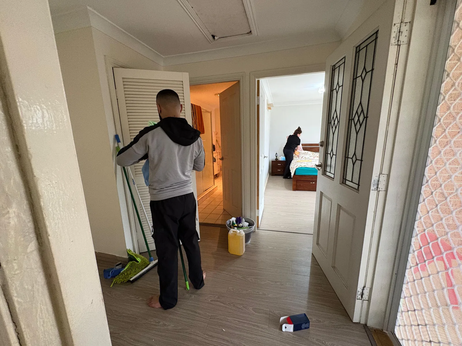 M&R Spotless Cleaning project